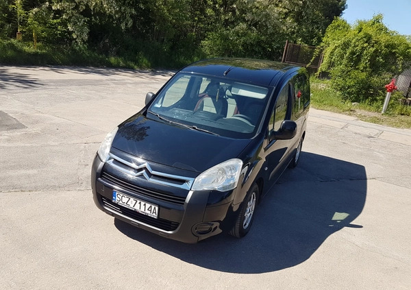 Citroen Berlingo cena 23900 przebieg: 231240, rok produkcji 2011 z Bychawa małe 211